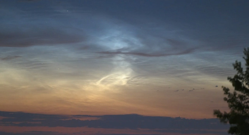 В Саратове открыт сезон серебристых облаков 